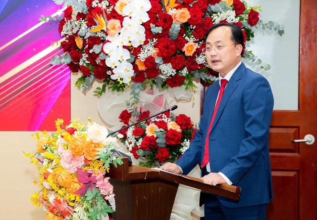 MobiFone và Agribank ký kết hợp tác chiến lược: thúc đẩy chuyển đổi số quốc gia và tài chính toàn diện - Ảnh 4.