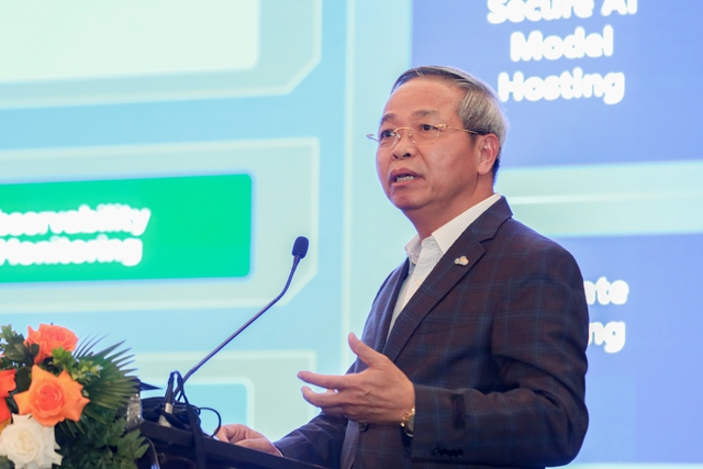 CMC ghi dấu ấn tại Diễn đàn Al trong kỷ nguyên số với hệ sinh thái mở C-OpenAl - Ảnh 2.