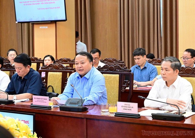 UBND tỉnh Tuyên Quang và Tập đoàn Viettel ký thỏa thuận hợp tác về chuyển đổi số - Ảnh 1.