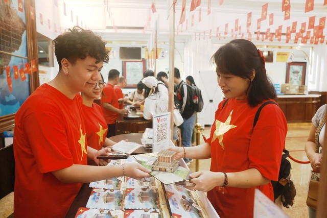 Ứng dụng công nghệ, Bưu điện Việt Nam tái hiện lịch sử bằng trải nghiệm sống động - Ảnh 4.