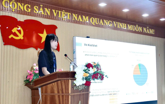 Đ&agrave; Nẵng &ldquo;đi từng ng&otilde;, g&otilde; từng nh&agrave;&rdquo; đưa hộ kinh doanh chuyển đổi số- Ảnh 10.