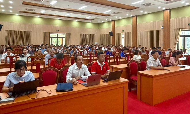 Đ&agrave; Nẵng &ldquo;đi từng ng&otilde;, g&otilde; từng nh&agrave;&rdquo; đưa hộ kinh doanh chuyển đổi số- Ảnh 16.