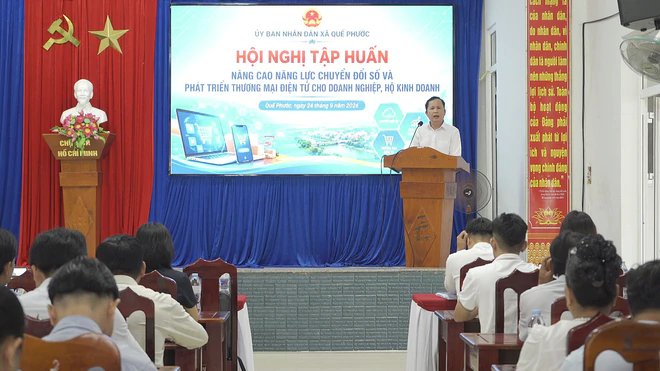 Đ&agrave; Nẵng &ldquo;đi từng ng&otilde;, g&otilde; từng nh&agrave;&rdquo; đưa hộ kinh doanh chuyển đổi số- Ảnh 12.