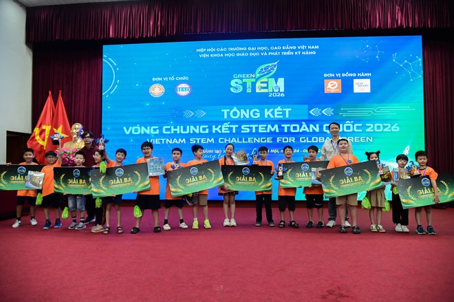 Từ STEM đến AI: Chuẩn bị nguồn nh&acirc;n lực số ngay từ trường phổ th&ocirc;ng- Ảnh 10.