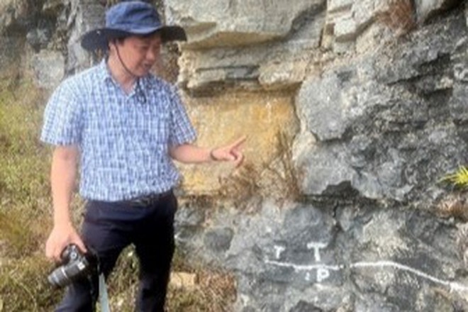 Bảo tồn v&agrave; ph&aacute;t huy gi&aacute; trị C&ocirc;ng vi&ecirc;n địa chất to&agrave;n cầu UNESCO Cao nguy&ecirc;n đ&aacute; Đồng Văn - Ảnh 4.