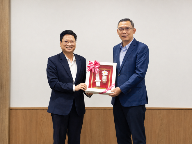 Việt Nam chia sẻ kinh nghiệm chuyển đổi số, AI với Lào- Ảnh 5.