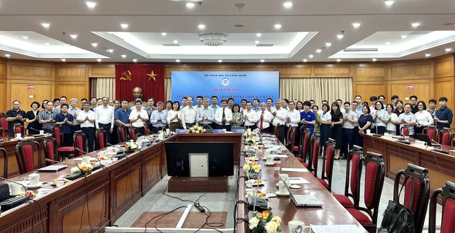 Định hướng ph&aacute;t triển vật l&yacute; gắn với c&ocirc;ng nghệ chiến lược v&agrave; nghi&ecirc;n cứu ứng dụng - Ảnh 10.