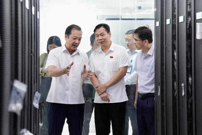 Gỡ vướng từ thực tiễn để hoàn thiện chính sách về tần số, viễn thông và giao dịch điện tử- Ảnh 9.