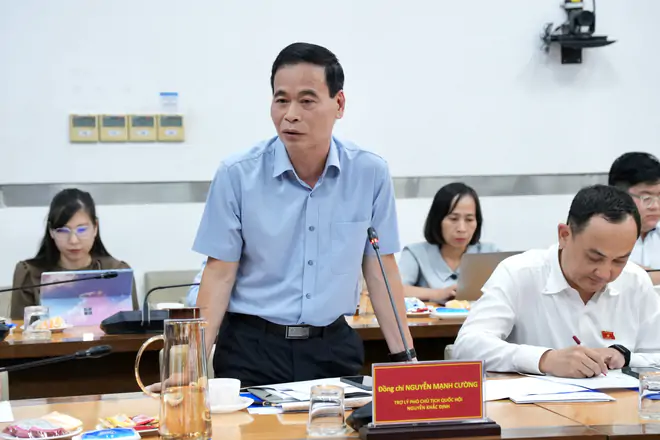 Lấy &yacute; kiến từ thực tiễn doanh nghiệp để ho&agrave;n thiện cơ chế cấp ph&eacute;p, khai th&aacute;c băng tần- Ảnh 6.