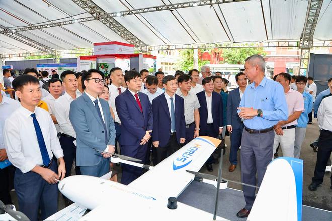 Khởi nghiệp sáng tạo phải tạo ra doanh nghiệp công nghệ có sức cạnh tranh - Ảnh 6.