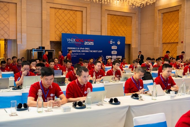 Hội nghị VNIX-NOG 2025 với chủ đề Peering 2.0: IPv6 Only và tự động hóa tiến tới bước nhảy đột phá cho Internet thế hệ tiếp theo - Ảnh 6.