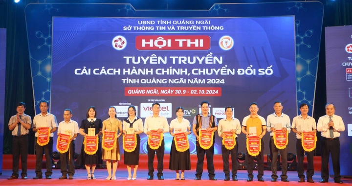 Sôi nổi Hội thi tuyên truyền cải cách hành chính, chuyển đổi số tỉnh Quảng Ngãi năm 2024  - Ảnh 4.