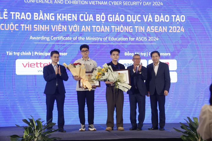 Khai mạc Hội thảo – Triển lãm Ngày An toàn thông tin Việt Nam 2024 - Ảnh 5.