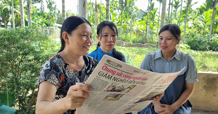 Minh Long: Nỗ lực giảm nghèo về thông tin  - Ảnh 1.