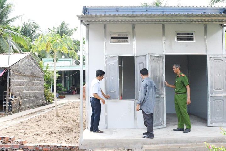 Hội Doanh nghiệp Na Hang trao hỗ trợ xây dựng nhà ở cho hộ nghèo - Ảnh 1.