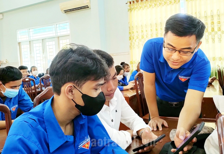 Trà Vinh chuyển đổi số đã có những chuyển biến tích cực - Ảnh 1.