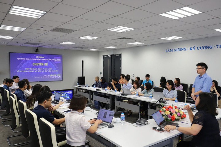 Tăng cường công tác quản lý thông tin, dữ liệu đăng ký sử dụng tên miền tại Việt Nam- Ảnh 2.