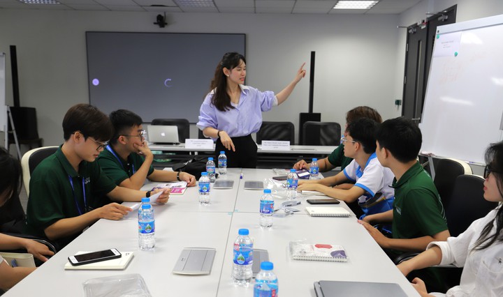  “An toàn, tin cậy trong hoạt động Internet” dành cho sinh viên, thanh niên Việt Nam- Ảnh 2.