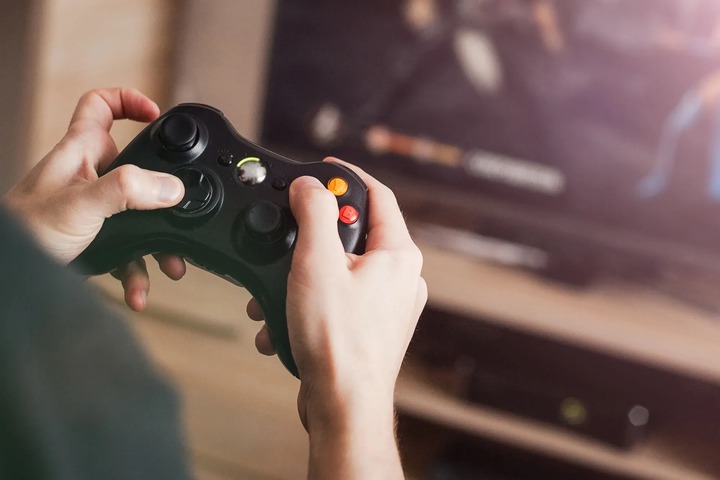 Cấm chơi game quá 180 phút sẽ giảm 'nghiện game', phạm tội ở người trẻ - Ảnh 1.