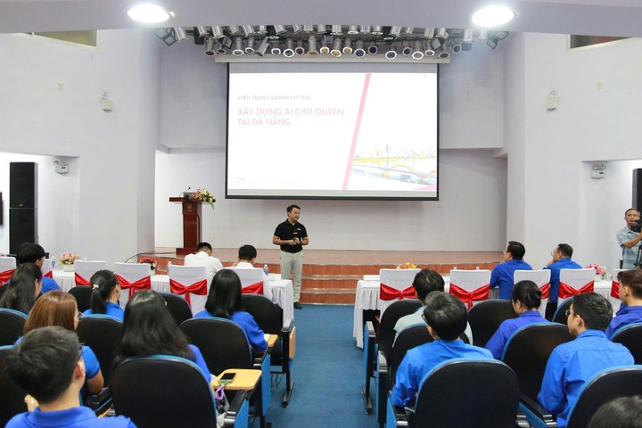 Thanh niên tiên phong khai thác sức mạnh AI trong học tập, làm việc và khởi nghiệp - Ảnh 1.