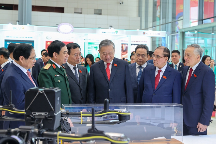 Một người đổi mới thì có một ý tưởng, một trăm triệu người đổi mới thì có cả một tương lai - Ảnh 3.