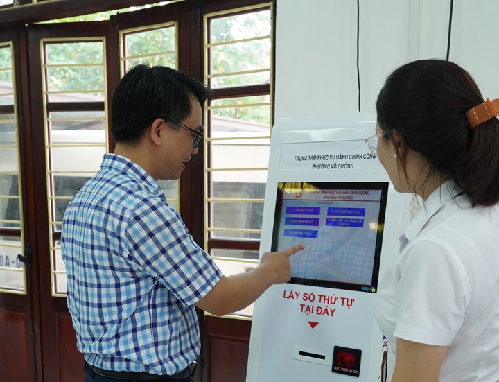 Bắc Ninh bứt phá trong cung cấp dịch vụ công trực tuyến toàn trình- Ảnh 1. Bắc Ninh bứt phá trong cung cấp dịch vụ công trực tuyến toàn trình- Ảnh 1.