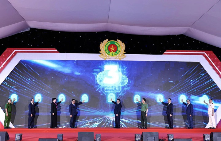 Thủ tướng Phạm Minh Chính: Dự án Trung tâm Dữ liệu quốc gia thể hiện ý chí, trí tuệ, khát vọng Việt Nam - Ảnh 1.