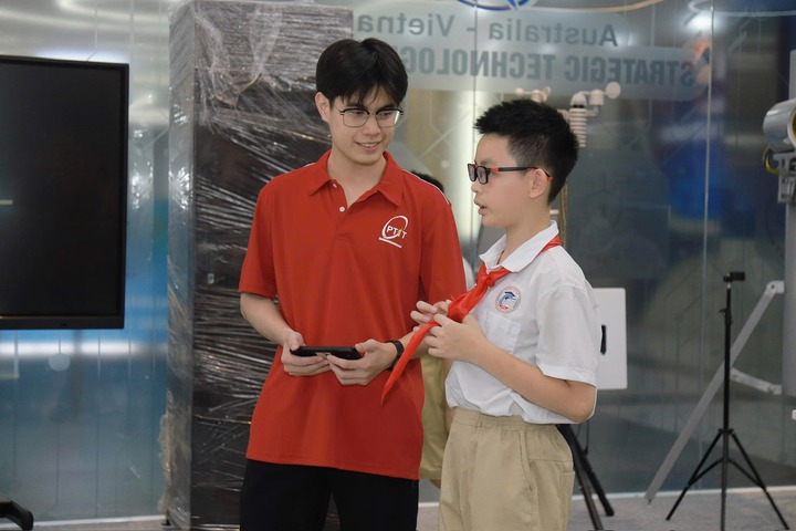 Đưa trí tuệ nhân tạo vào tiểu học: đi nhanh nhưng phải chắc - Ảnh 1.