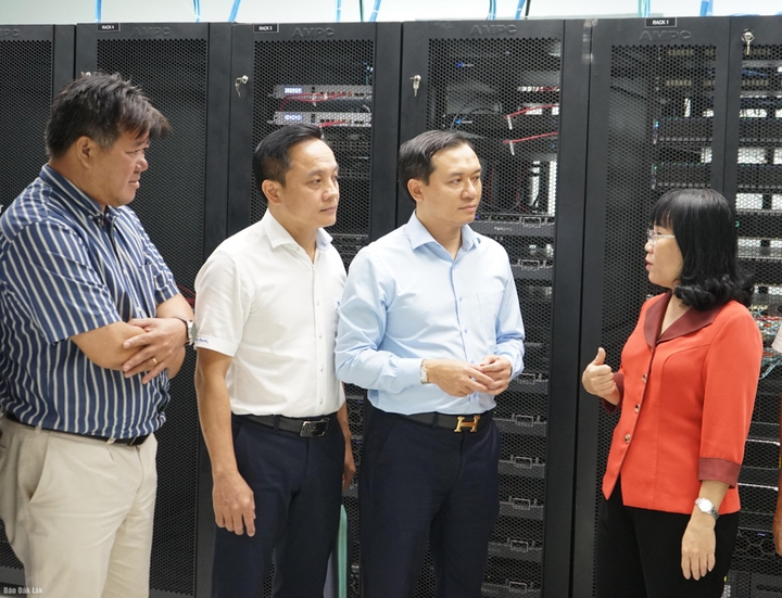 Đoàn công tác UBND tỉnh Đắk Lắk làm việc với Sở Khoa học và Công nghệ - Ảnh 1.