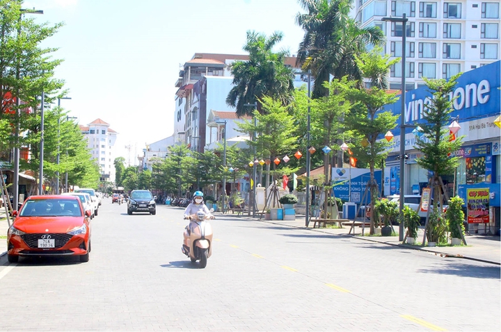 Sở Khoa học và Công nghệ thành phố Huế kiểm tra thực địa các tuyến đường, khu vực đã ngầm hóa, hạ tầng kỹ thuật đô thị - Ảnh 1.