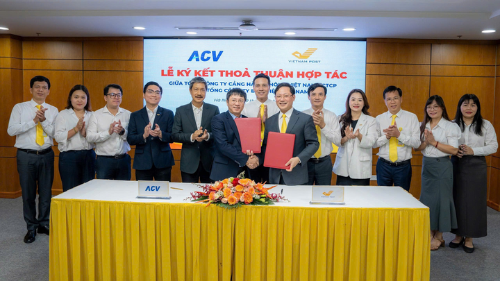 Bưu điện và Cảng Hàng không Việt Nam hợp tác phát triển hạ tầng chuỗi cung ứng hiện đại - Ảnh 1.