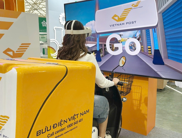 Bưu điện Việt Nam mang trải nghiệm bưu chính hiện đại đến Hội chợ Mùa Thu 2025- Ảnh 2.