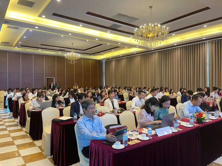 Hội nghị tập huấn công tác Văn thư, Lưu trữ và Bảo vệ bí mật nhà nước năm 2025: Nâng cao nhận thức, chuẩn hóa nghiệp vụ trong kỷ nguyên số- Ảnh 1.