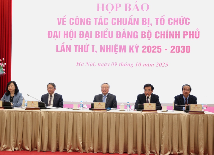 Họp báo về công tác tổ chức Đại hội đại biểu Đảng bộ Chính phủ lần thứ I- Ảnh 1. Họp báo về công tác tổ chức Đại hội đại biểu Đảng bộ Chính phủ lần thứ I- Ảnh 1.