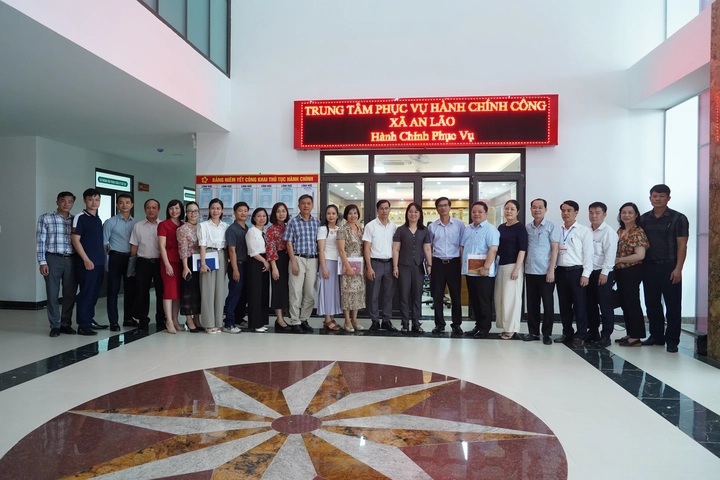 Đoàn công tác của Bộ Khoa học và Công nghệ làm việc với thành phố Hải Phòng về vận hành chính quyền địa phương hai cấp - Ảnh 1.