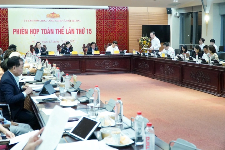 Dự án Luật Trí tuệ nhân tạo: Định vị “điểm cân bằng” giữa quản lý rủi ro và thúc đẩy đổi mới sáng tạo- Ảnh 1. Dự án Luật Trí tuệ nhân tạo: Định vị “điểm cân bằng” giữa quản lý rủi ro và thúc đẩy đổi mới sáng tạo- Ảnh 1.