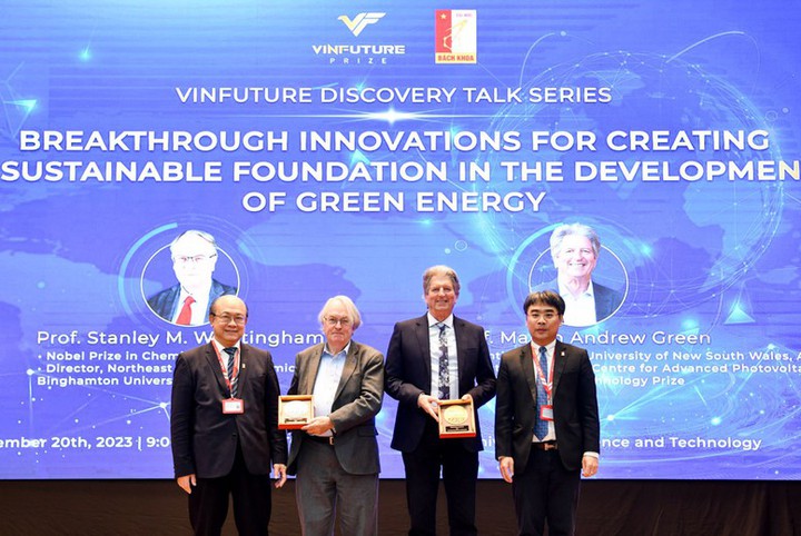 VinFuture mùa 5: Mở rộng quy mô, lan tỏa tri thức tại 10 đại học lớn trên toàn quốc- Ảnh 1. VinFuture mùa 5: Mở rộng quy mô, lan tỏa tri thức tại 10 đại học lớn trên toàn quốc- Ảnh 1.