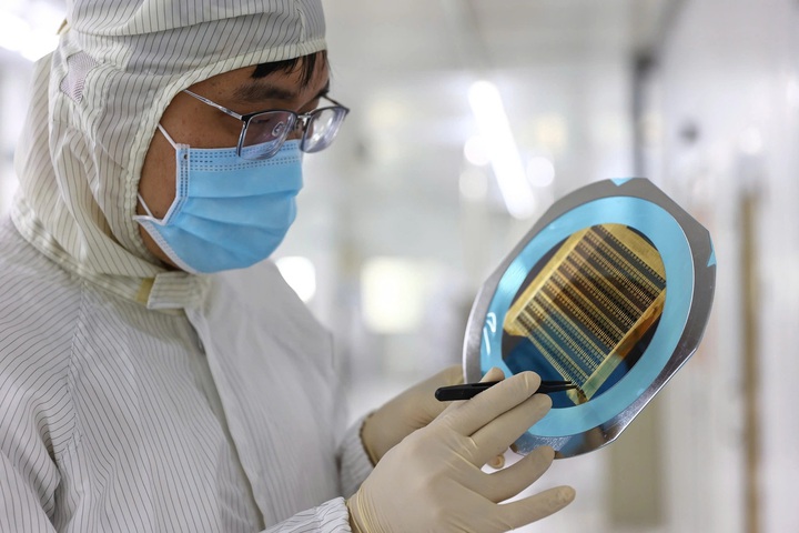 'Mỏi mắt' tìm tổng công trình sư cho công nghệ chiến lược - Ảnh 2.