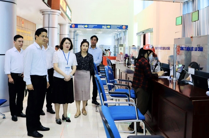 Lai Châu - Đẩy mạnh khoa học, công nghệ và chuyển đổi số theo Nghị quyết 57-NQ/TW - Ảnh 1.