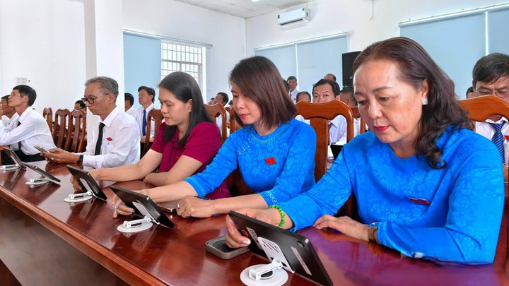 Cà Mau kiến tạo chính quyền số: Đột phá tư duy phát triển trong kỷ nguyên mới - Ảnh 4.