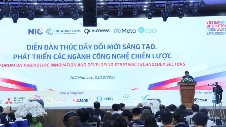 Nhất quán quan điểm phát triển khoa học công nghệ, đổi mới sáng tạo là "chìa khoá vàng" phát triển - Ảnh 3.