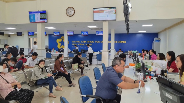 Vĩnh Long thúc đẩy chuyển đổi số toàn diện, nâng chất lượng điều hành trong giai đoạn mới - Ảnh 1.