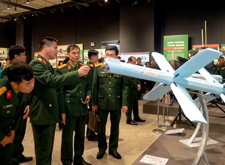 Bật công tắc chiến lược: Việt Nam tăng tốc làm chủ công nghệ lõi - Ảnh 1.