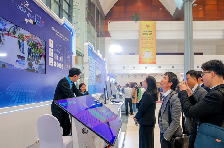 H&agrave; Nội triển khai mạnh mẽ c&aacute;c nhiệm vụ khoa học, c&ocirc;ng nghệ v&agrave; chuyển đổi số năm 2025- Ảnh 1.