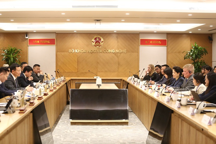 Bộ trưởng Nguyễn Mạnh Hùng tiếp Hội đồng Kinh doanh châu Âu - ASEAN- Ảnh 4.