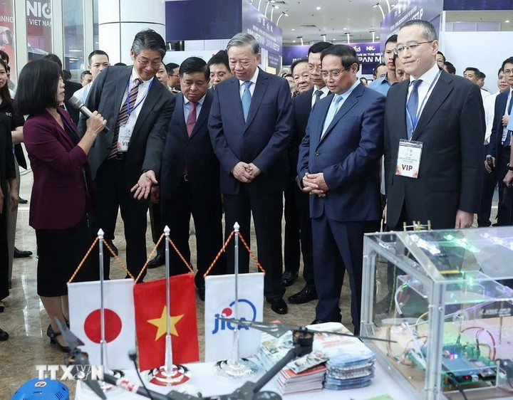 Tổng Bí thư Tô Lâm: Đổi mới sáng tạo cần được lan tỏa và thấm sâu vào đời sống xã hội - Ảnh 3.