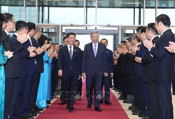 Tổng Bí thư Tô Lâm: Ngành Khoa học và Công nghệ tiếp tục tiên phong đưa Việt Nam vững bước đi lên - Ảnh 1.