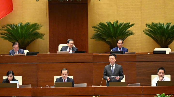 Dự thảo Luật Trí tuệ nhân tạo: Hành lang pháp lý cho phát triển, bảo đảm an toàn và chủ quyền số quốc gia - Ảnh 3.