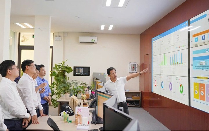 Huế xây dựng mô hình quản trị hiện đại dựa trên dữ liệu số- Ảnh 1. Huế xây dựng mô hình quản trị hiện đại dựa trên dữ liệu số- Ảnh 1.