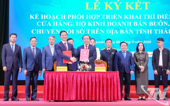 Hỗ trợ hộ kinh doanh chuyển đổi số tại Thái Nguyên- Ảnh 1. Hỗ trợ hộ kinh doanh chuyển đổi số tại Thái Nguyên- Ảnh 1.